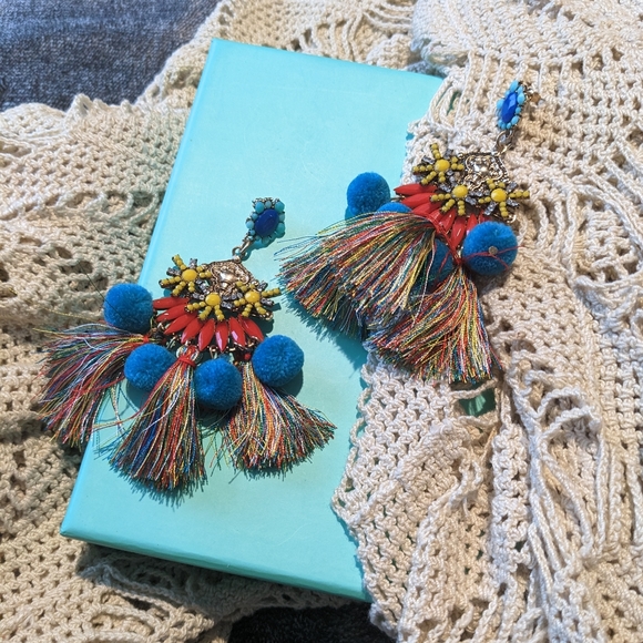 Playful Maximalist Earrings - Picture 4 of 4